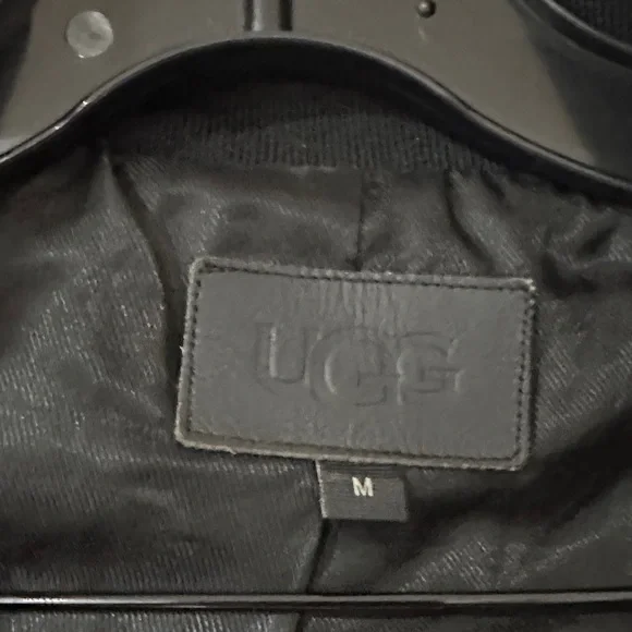 UGG Women's Black Puffer Jacket - Picture 7 of 13